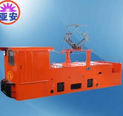 CJY7架線(xiàn)式工礦電機車(chē)-湖南變頻電機車(chē)